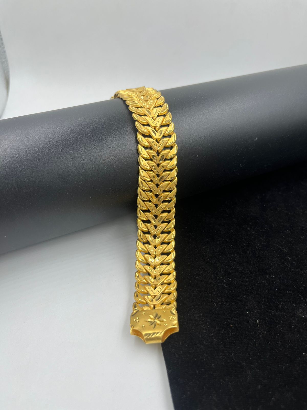 1 Gram Gold - 2 Line Wave Design Gorgeous Design Gold Plated Bracelet -  Style B725 – Soni Fashion®